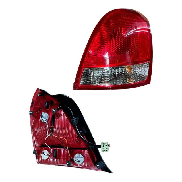 Farola Trasera Para Hyundai  Elantra Derecho 2001 - 2007