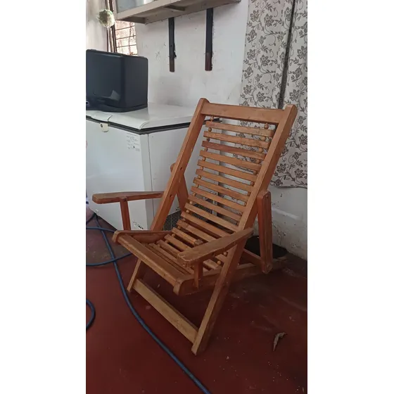 Cadeira De Madeira