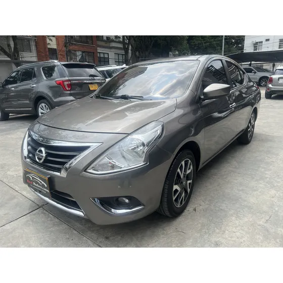 Nissan Versa Advance At 1600cc 2ab Abs