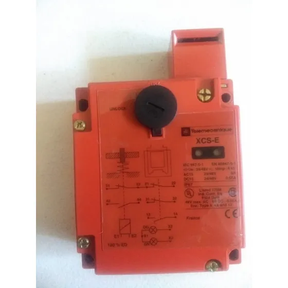 Telemecanique Xcs-e Interruptor De Bloque Por Solenoide