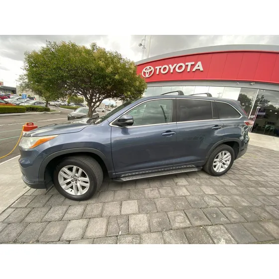 Toyota Highlander 3.5 Le At