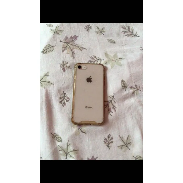 iPhone 8