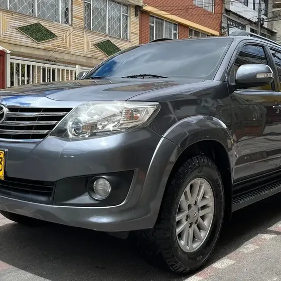 Toyota Fortuner 2013 2.7 Cc Gasolina 4*2 Automatica