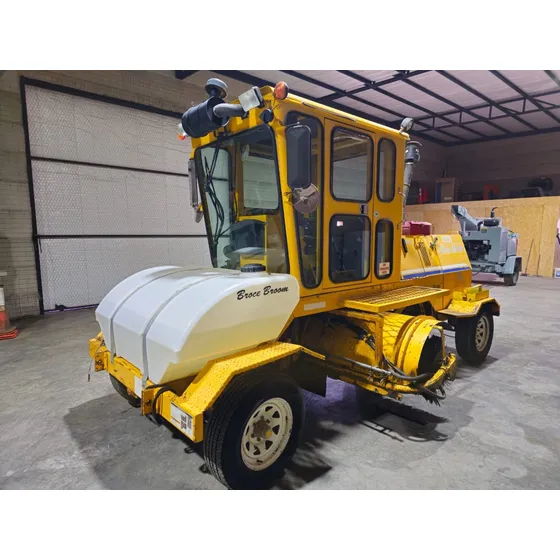 Mca: Broce Rjt 350, Motor 4 Cilindros John Deere, 2541 Horas