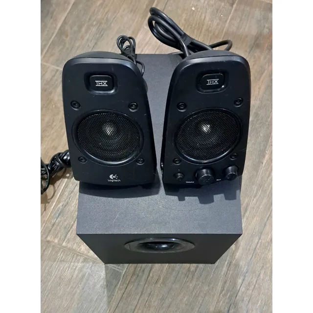 Bocinas Logitech Z623