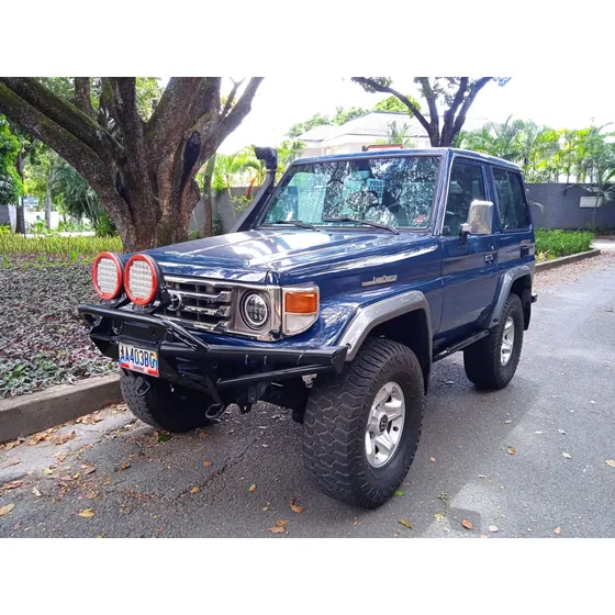 Toyota Land Cruiser 2004 2004