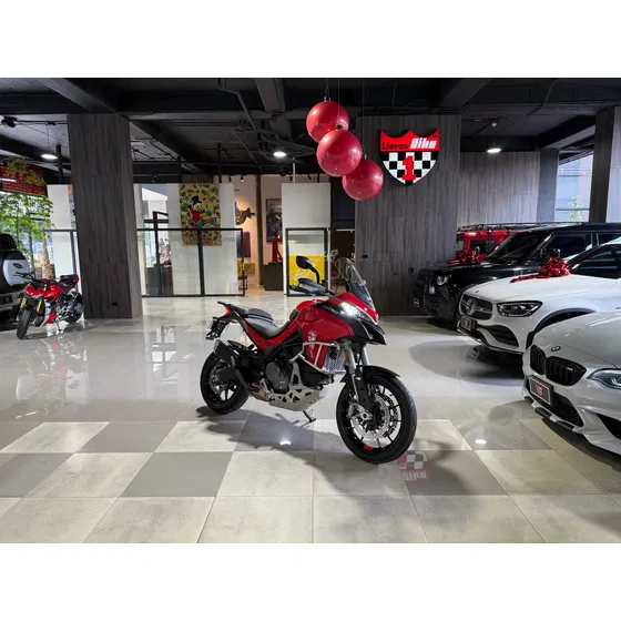 Ducati Multistrada V2 S