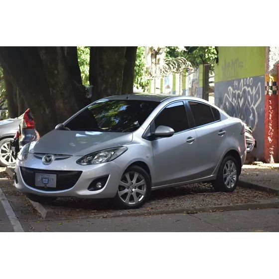 Mazda 2 2011 1.5 15na1 Sedan