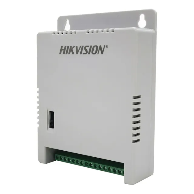 Fuente De Poder 12v13.5 Vcc15 Vcc Para 8 Cámaras