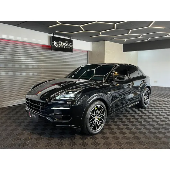 Porsche Cayenne Coupe E-hybrid 3.0 V6 462cv
