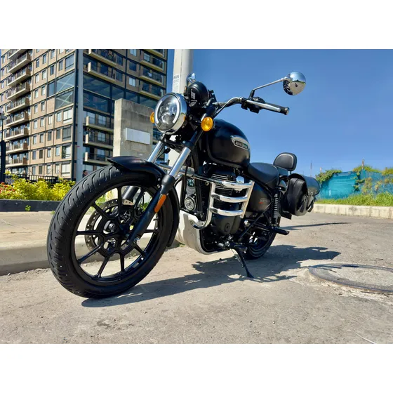 Royal Enfield Meteor 350-2025 | Único Dueño | Full Accesorio