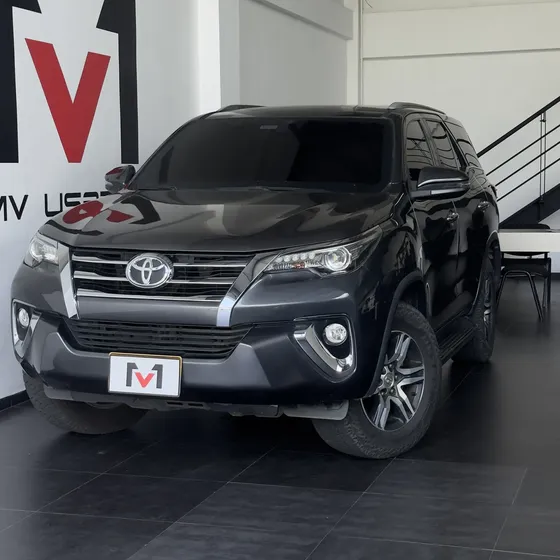 Toyota Fortuner 2018 2.7l Srv Blindaje 2