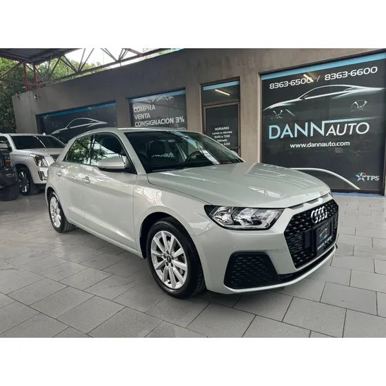 Audi A1 1.0 Cool At