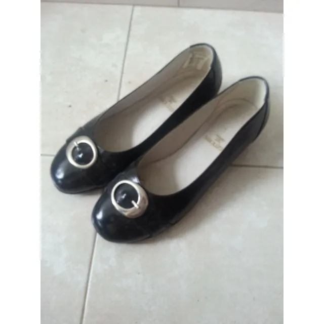Zapatos De Dama Miguzzi Talla 38 Como Nuevos  Oportunidad