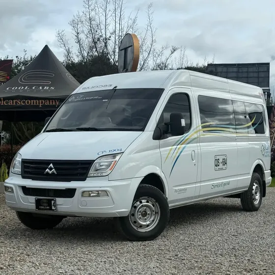 Maxus V80 LWB 2013 2013 2.5l
