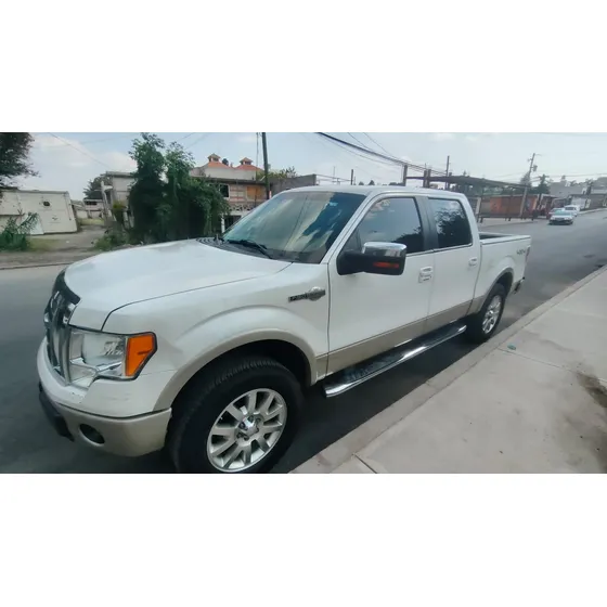 Ford Lobo King Ranch