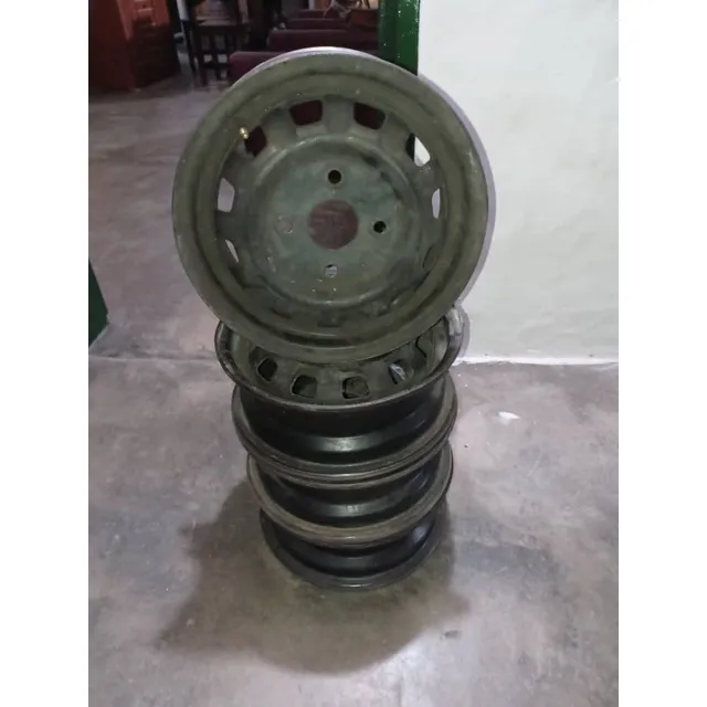 Rines Ford Festiva Usado Buenas Condiciones ( 4 Rines )