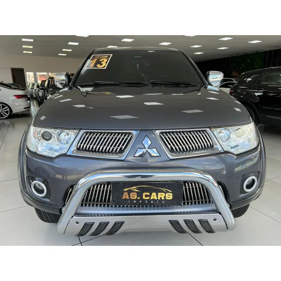 Mitsubishi L200 3.2 Triton Hpe Cab. Dupla 4x4 Aut. 4p