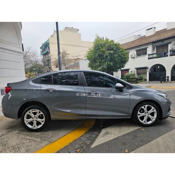 Chevrolet Cruze 1.4 Lt At Sedan