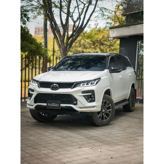 Toyota Fortuner 2022 2.8 Gr