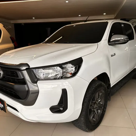 Toyota Hilux 2024 2.4 Diesel 4x4 Mecanico