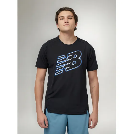 Remera New Balance De Hombre -graphic Accelerate- Mt23224mib