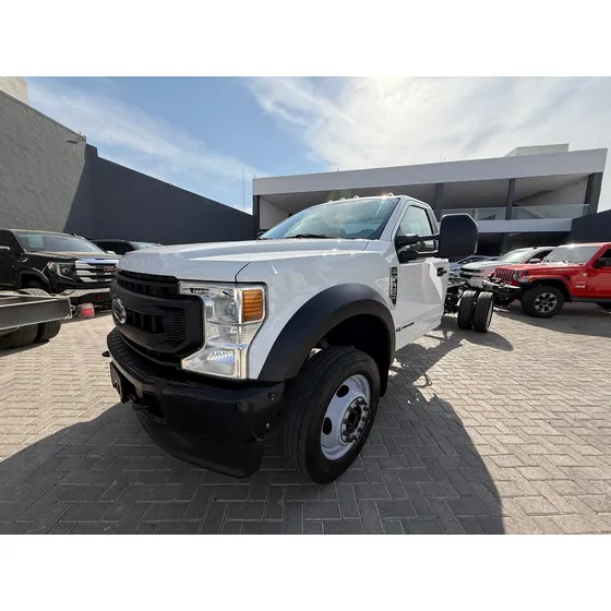 Ford F-450 6.7l Ktp Diesel At