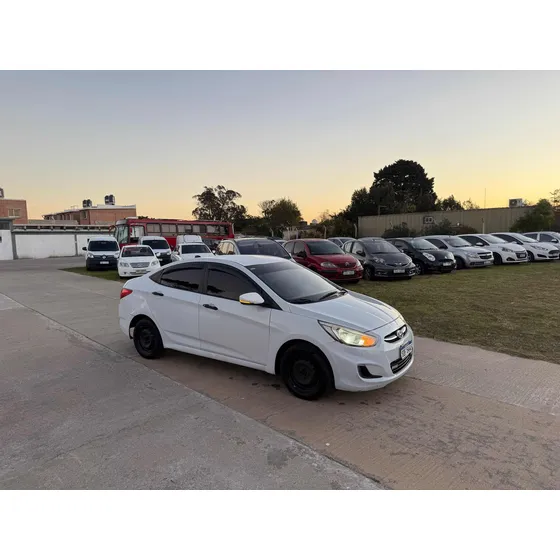 Hyundai Accent 1.6 Gl Turbo Diesel
