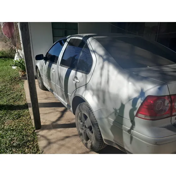 Volkswagen Bora 2.0 Trendline 115cv