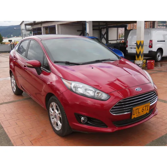 Ford Fiesta 1.6 Sportback Se Aut