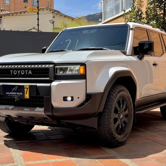 Toyota Prado 2025 2.4 Gasolina Tx-l