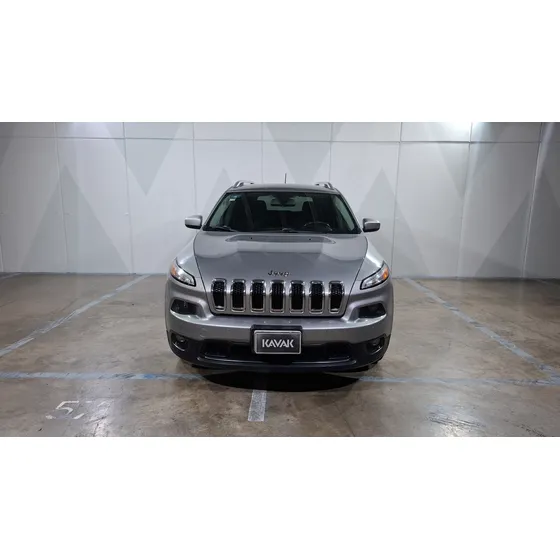 Jeep Cherokee 2.4 Latitude