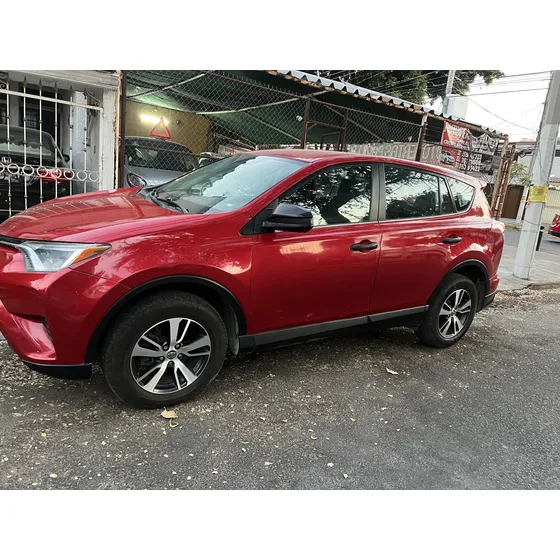Toyota Rav4 2.5 Le At