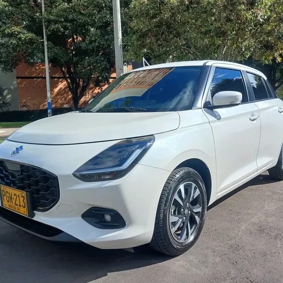 Suzuki Swift Hibrido 2026 1.2 Glx 2wd Cvt