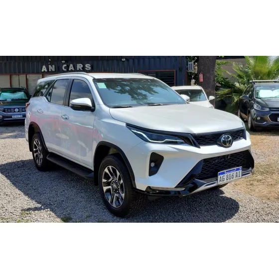 Toyota Sw4 2.8 Srx 204cv 4x4 7as At