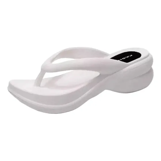 Chanclairs De Playa Elegancia De Verano Con Suela Gruesa.