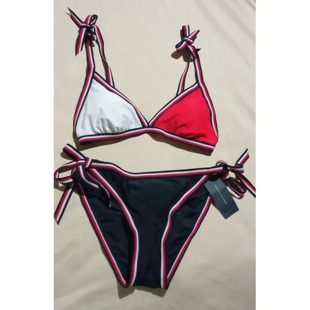 Traje De Baño Marca Tommy Hilfiger Talla M. Original. Nuevo