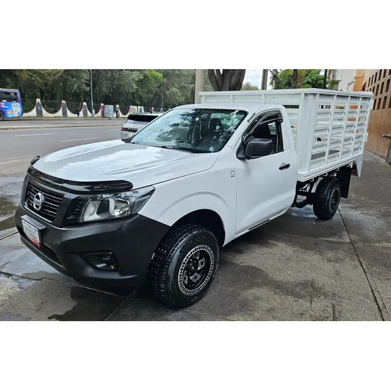 Nissan Np300 2.5 Estacas Dh Aa Pack Seg Mt
