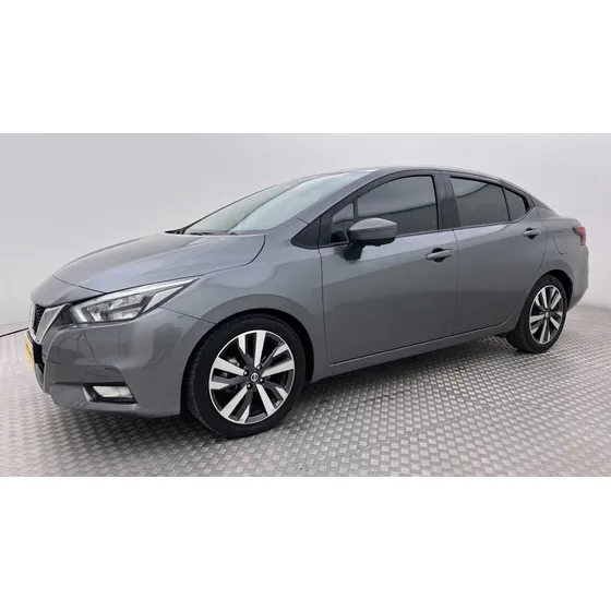 Nissan Versa 1.6 Exclusive At