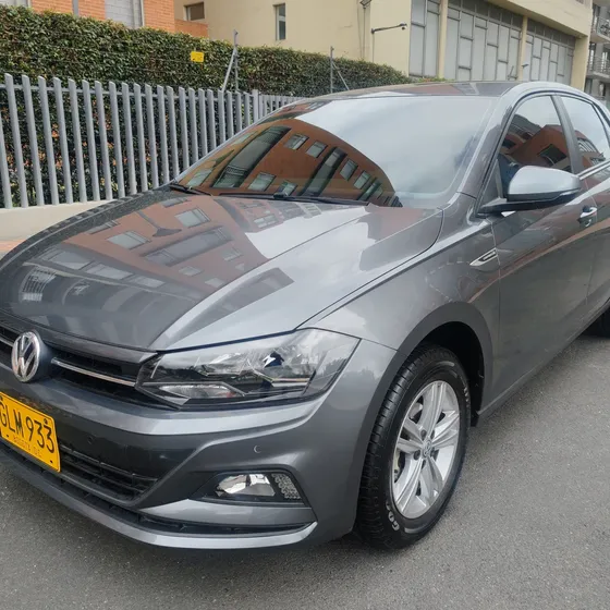 Volkswagen Polo 2020 Confortline 1.6 Mecánico 2020