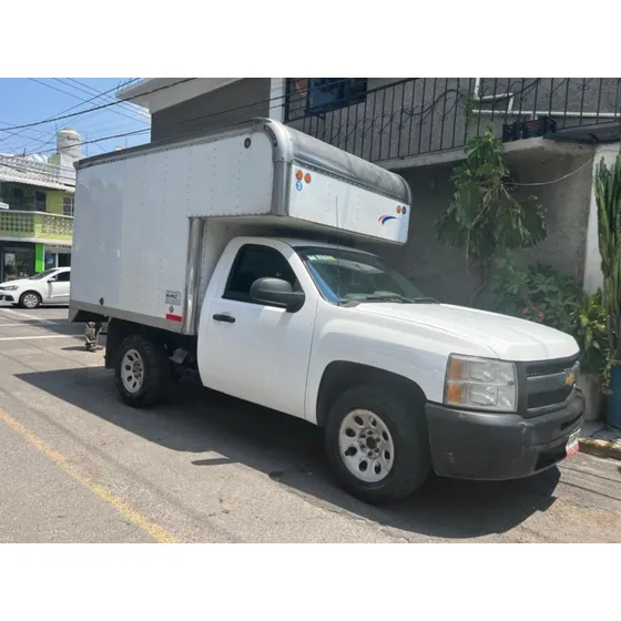 Chevrolet Silverado 4.3 1500 Cab Reg V6/ Man At