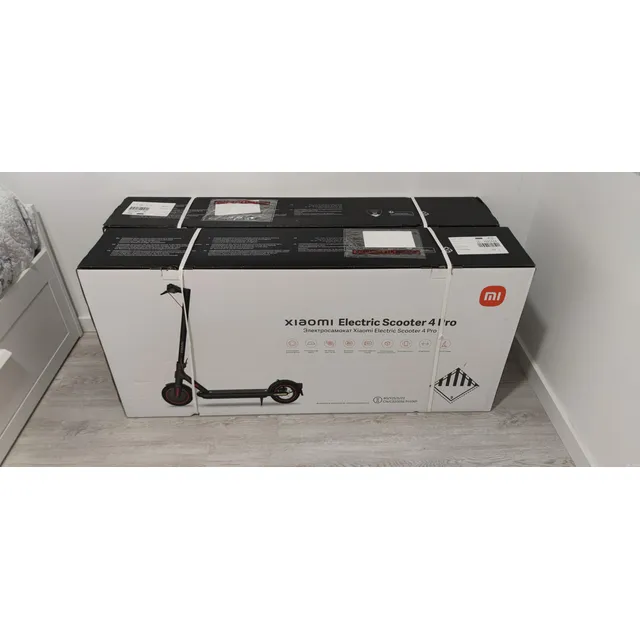 Xiaomi Mi Electric Scooter 4 Pro - Monopatín Eléctrico