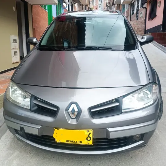 Renault Megane 2 2010 2.0 Dynamique Fase 2