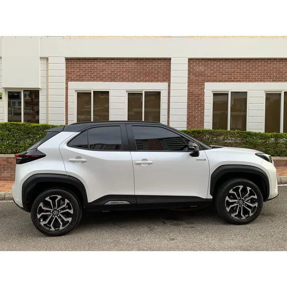 Toyota Yaris Cross 1.5 Hev Xls
