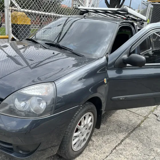 Renault Clio Ii 2015 1.2 Campus