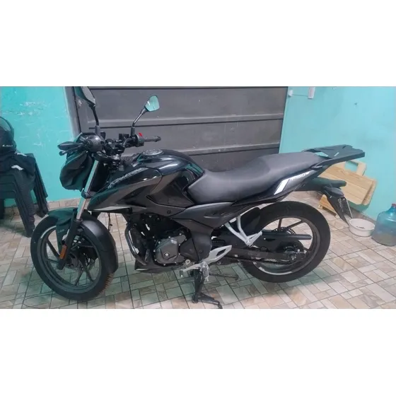 Bajaj Rouser P150 Fi Abs