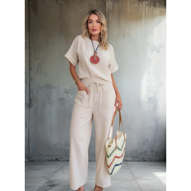 Conjunto Feminino Casual Blusa E Pantolana Bianca Crú Conjunto Feminino Casual Blusa E Pantolana Bianca Crú