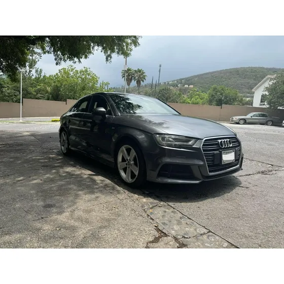 Audi A3 2.0 L S-line At Dsg