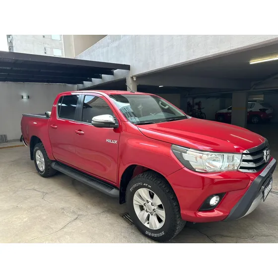 Toyota Hilux 2.8 Cd Srv 177cv 4x2 At