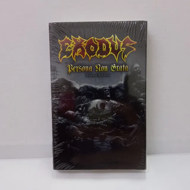 Exodus Persona Non Grata Tour Edition Cassette Nuevo